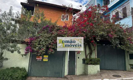 **Comercial ou Residencial - Casa no Centro de Mairiporã/SP - Excelente Oportunidade!**