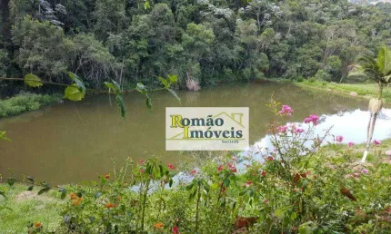 **Oportunidade de Investimento ou Exploração Comercial em Nazaré Paulista!**