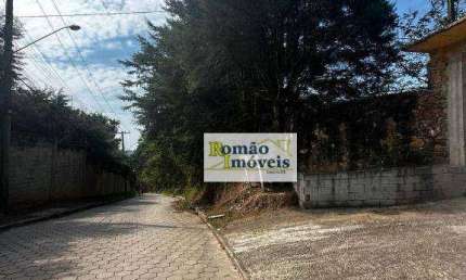Terreno com 1.279,42m² à venda no Bairro do Corumbá. Pode servir para exploração comercial.