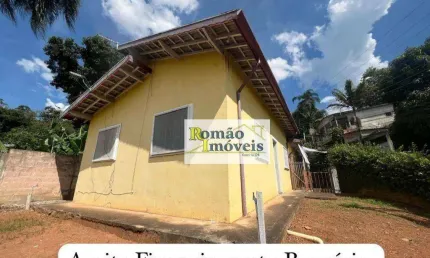 Procurando uma casa em Mairiporã para financiamento bancário, bem pertinho do centro, voce acabou de encontrar..