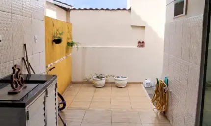 Casa à venda na Rua Eduardo P dos Santos, Vida Nova, Lauro de Freitas