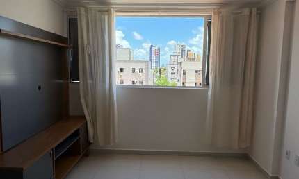 Excelente Flat com uma vaga de garagem para locação próximo ao shopping Manaíra