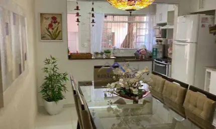 Casa com 3 dormitórios à venda, 327 m² por R$ 990.000,00 - Vila Nova Esperia - Jundiaí/SP