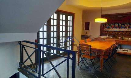 CASA/SOBRADO RESIDENCIAL E COMERCIAL  À VENDA/ ÓTIMA LOCALIZAÇÃO NO CENTRO DE ITATIBA