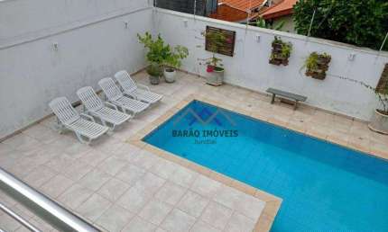 Excelente casa de 4 dormitórios no Horto Santo Antônio