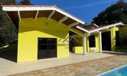 Casa com 3 dormitórios sendo 3 suítes à venda, 409 m² por R$ 1.800.000
