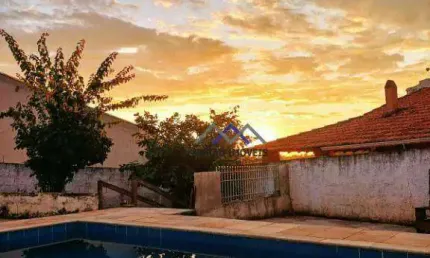 Casa com 2 quartos à venda na Avenida Reynaldo de Porcari, 473, Chácaras Saudáveis e Encantadoras, Jundiaí