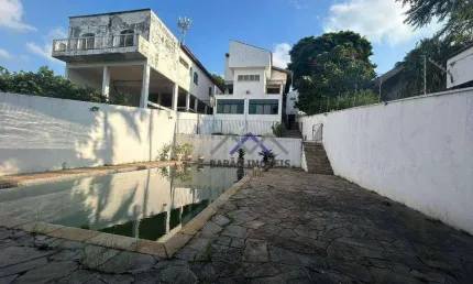 Casa com 3 dormitórios com piscina  à venda, 395 m² por R$ 1.500.000 - Ponte de São João - Jundiaí/SP