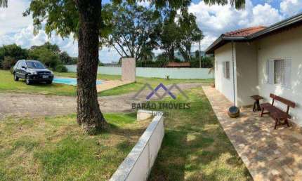Excelente casa à venda com 147 m² de área construída e 1883,30 m² de terreno no bairro do Jacaré  na cidade de Cabreúva/SP - Preço de oportunidade