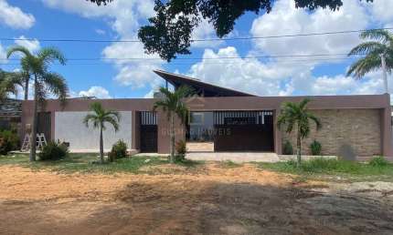 CASA PARA VENDA DE 400 M², COM 03 SUÍTES – CANDELÁRIA, NATAL/RN