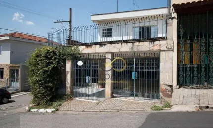 Vende - Linda e Espaçosa Casa Sobrado - 228m² - Vila Regente Feijó - SP