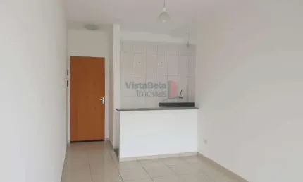 Apto com 2 dormitórios, banheiro, sala ampla, cozinha e área de serviço,