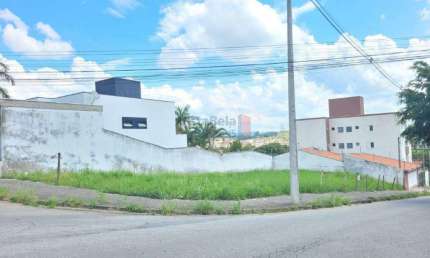 Terreno à venda na Rua Olga Nogueira Toffuli, Morada dos Nobres, Taubaté