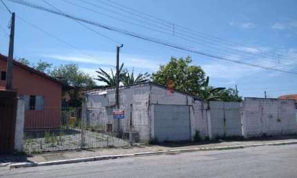 Terreno à venda na Avenida Doutor José Getúlio Monteiro, Vila Rezende, Taubaté