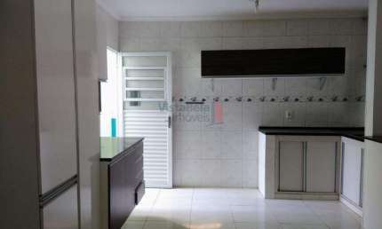 Casa à venda, 2 quartos, 1 suíte, 2 vagas, Residencial Estoril - Taubaté/SP