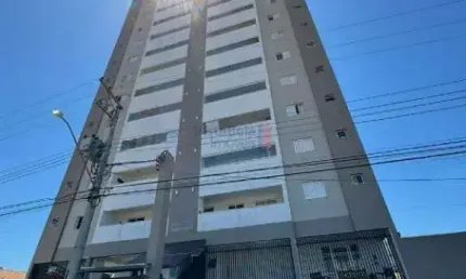 Apartamento mobiliado à venda no Edifício Solar Independência em Taubaté