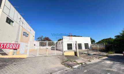 Ponto Comercial com amplo terreno na Av. Francisco Barreto Leme