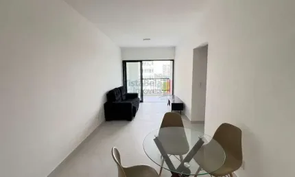 Excelente apartamento NOVO, Semi-mobiliado na Av. Tiradentes em frente ao Regional para Locação