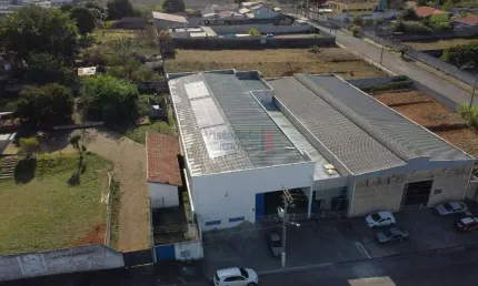 ALUGA-SE GALPÃO EM TAUBATÉ/SP EXCELENTE LOCALIZAÇÃO!