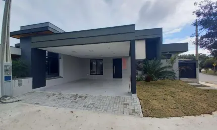Casa Espetacular a Venda no Condomínio Tecoara com Lazer Completo!