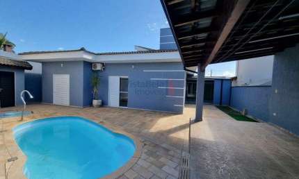 Casa em Condomínio para aluguel, 3 quartos, 3 suítes, 2 vagas, Condominio Residencial Real Ville - Pindamonhangaba/SP