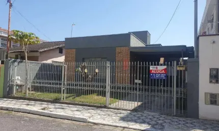Casa para aluguel, 3 quartos, 1 suíte, 1 vaga, Santa Rita - Taubaté/SP