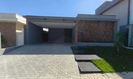 Casa em Condomínio à venda, 3 quartos, 1 suíte, 4 vagas, Piracangaguá - Taubaté/SP