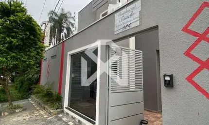 Apartamento à venda com 33m2, 2 dormitórios, prox a Av. Tranquedo Neves, SEM VAGA,  Vila Vera, SP