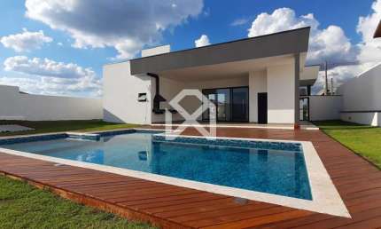 CONDOMINIO SHAMBALA III. Casa térrea com 3 suítes, piscina área gourmet e vaga. Agende sua visita p