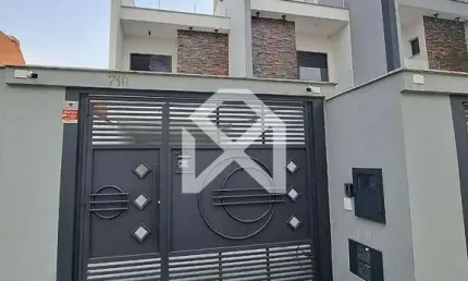 Sobrado à venda com 160m, 3 dormitórios, 3 suítes duas com sacada, 2 vagas de garagem, Vila Perus,