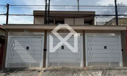 Sobrado à venda com 100m2, 3 dormitórios, 1 suíte, 2 vagas de garagem, Churrasqueira, Vila Nhocune,