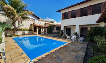 Casa com 5 quartos à venda na Santa Amélia, Belo Horizonte 