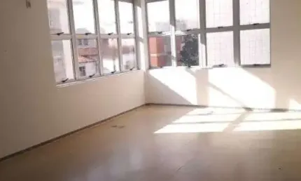 Prédio com 10 salas à venda no Prado, Belo Horizonte  por R$ 2.350.000