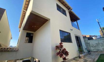 Casa com 4 quartos à venda na Santa Branca, Belo Horizonte 