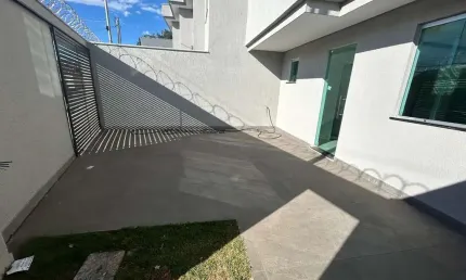 Casa com 3 quartos à venda na Candelária, Belo Horizonte 