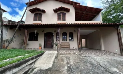 Casa com 4 quartos à venda em Copacabana, Belo Horizonte 