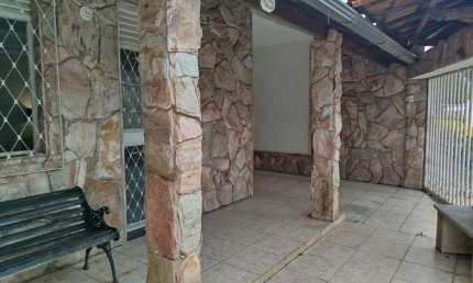 Casa com 4 quartos à venda na Santa Mônica, Belo Horizonte 