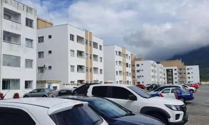 Apartamento com 2 quartos para alugar na Rua Raul Antônio da Silva, Aririú da Formiga, Palhoça