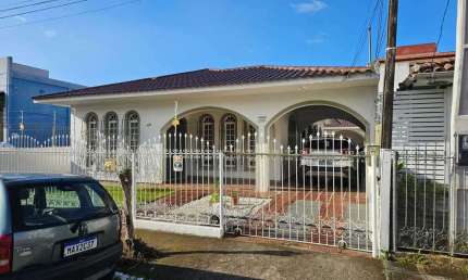 Casa com 4 quartos para alugar na Rua Gumercindo Ferreira, Capoeiras, Florianópolis