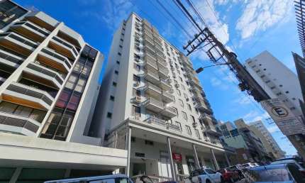 Apartamento com 2 quartos para alugar na Rua Artista Bittencourt, Centro, Florianópolis