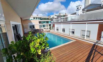Apartamento com 3 quartos para alugar na Rua Radialista Dakir Polidoro, Campeche, Florianópolis