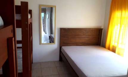 Flat para alugar no centro de Meia Praia (locação até out/25)