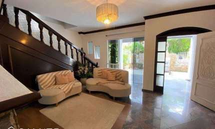 Casa em condomínio fechado com 5 quartos para alugar na Rua Suíça, 139, Nações, Balneário Camboriú, 337 m2 por R$ 13.000