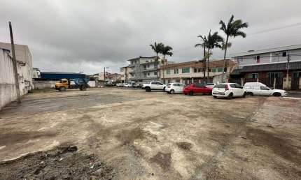 Terreno comercial para alugar na Bom Retiro, Municípios, Balneário Camboriú por R$ 10.000