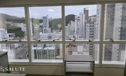 Sala comercial para alugar na Rua Arthur Max Dôose, 183, Pioneiros, Balneário Camboriú, 45 m2 por R$ 5.000