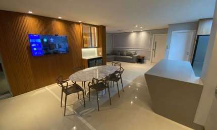 Apartamento com 3 quartos para alugar na Rua 3300, 350, Centro, Balneário Camboriú, 130 m2 por R$ 12.500