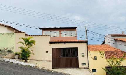 Casa à venda no bairro Mirante das Agulhas em Resende/RJ