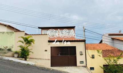Casa com 3 quartos, no Mirante das Agulhas, em Resende