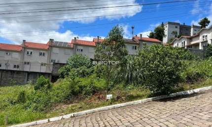 Terreno à venda na Rua Giuseppe Santarossa, 10, Aparecida, Bento Gonçalves