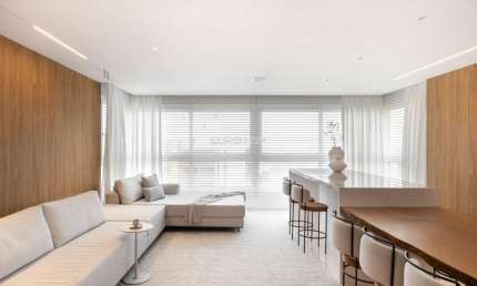 Belíssimo apartamento com 3 suítes, ricamente mobiliado, equipado e decorado!